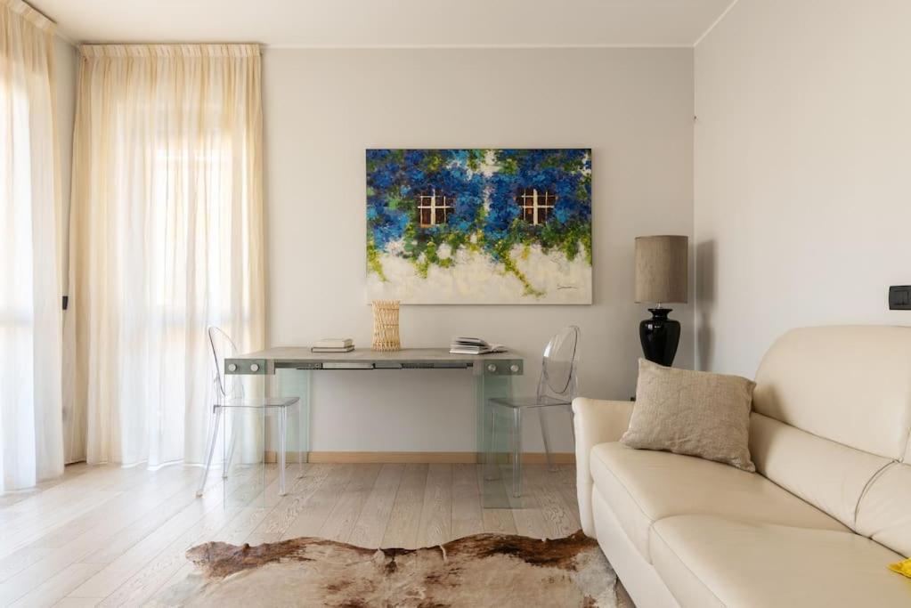 Bezzi Flexyrent A.C. Wifi Apartamento Milão Exterior foto