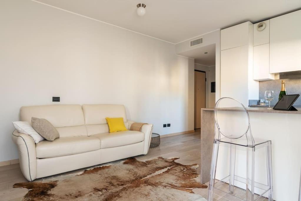 Bezzi Flexyrent A.C. Wifi Apartamento Milão Exterior foto